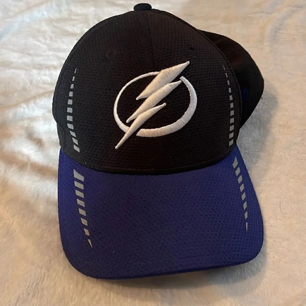 Tampa bay lightning Hat fitted small - medium